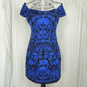 (NEW) Foxiedox Embroidered Floral Off the Shoulder Black Blue Mini Dress Size 4